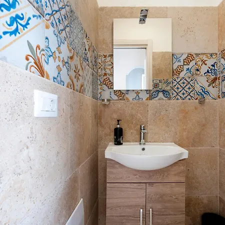 Dimora Don Gabriele Mola di Bari